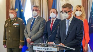 Ilustrační obrázek ke článkuPremiér Babiš udělil medaile Karla Kramáře za úspěšnou evakuaci z Afghánistánu