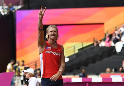 Tyčkař Michal Balner