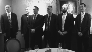  Náměstek Říha jednal v Paříži se svým francouzským protějškem 