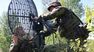 Ilustrační obrázek ke článkuŽatečtí cvičí s novými spojovacími Pandury, oceňují na nich moderní technologie