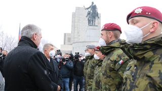 Naši občané se na vás mohou spolehnout – zaznělo v poděkování vojákům české armády