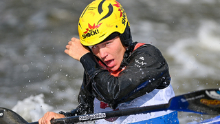 Ilustrační obrázek ke článkuFišerová ovládla i extrémní slalom. Závod v Troji ale jela s krvácejícím obočím