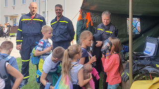 Ilustrační obrázek ke článkuPolicejní sirény prořízly prostor Jaselských kasáren ve Staré Boleslavi 