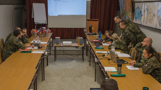 Ilustrační obrázek ke článkuChemici vedou prestižní cvičení se software. Mají varovat před zbraněmi hromadného ničení