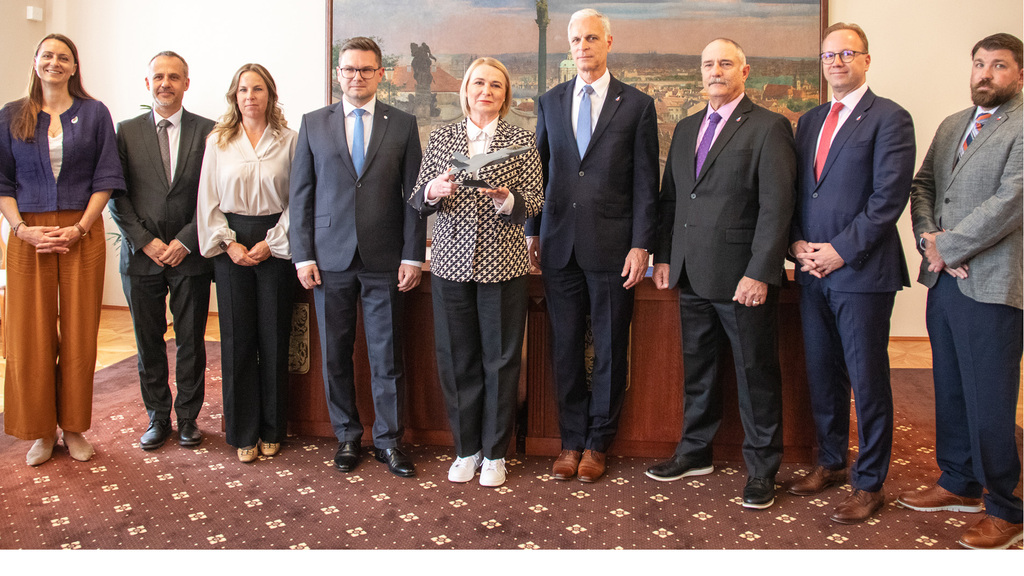 LOM PRAHA je prvním českým podnikem, který uzavřel dohodu o průmyslové spolupráci v projektu F-35