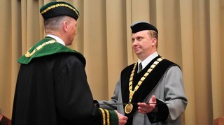 Ilustrační obrázek ke článkuV čele Fakulty vojenského leadershipu Univerzity obrany stojí odborník zaměřující se na moderní technologie