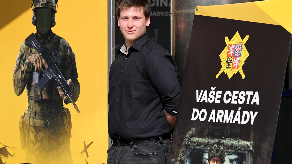 V Liberci bylo slavnostně otevřeno rekrutační pracoviště a kontaktní místo pro válečné veterány 