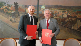 Ilustrační obrázek ke článkuČeská republika a Spojené království posilují vojenskou spolupráci v rámci BMATT