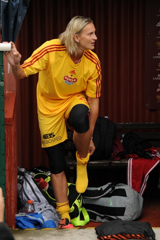 Bára Špotáková nazouvá kopačky