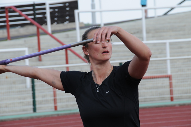 Bára Špotáková v tréninku