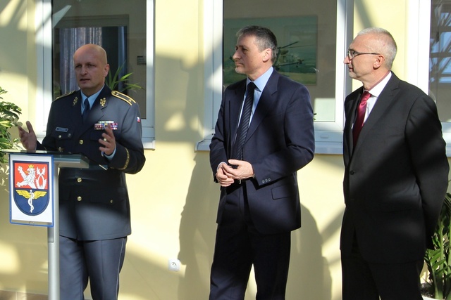 Brigádní generál Libor Štefánik ocenil přínos trenažéru