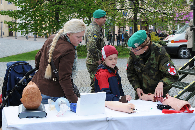 Byly připraveny i ukázky přípravy zdravotnických odborností AČR