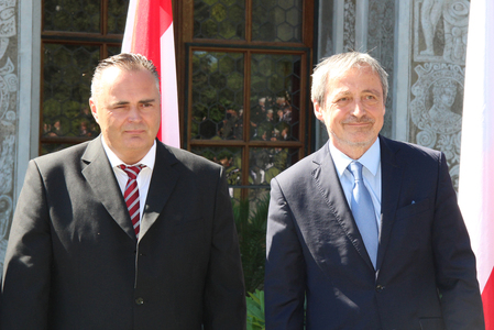 Rakouský ministr Hans Peter Doskozil a český ministr Martin Stropnický