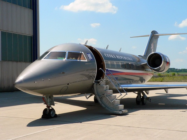 „Vládní“ Challenger dostal nový kabát (6)