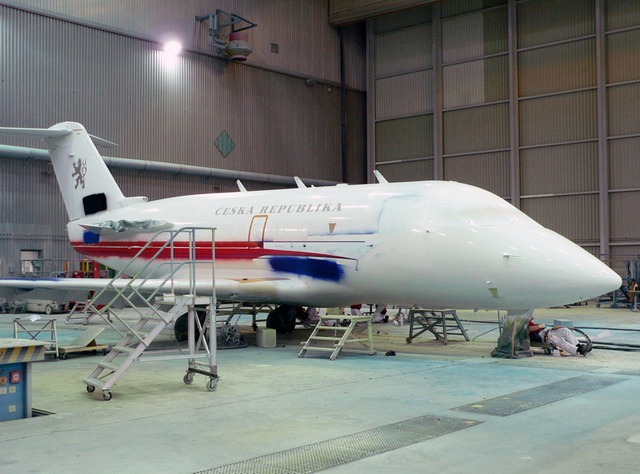 „Vládní“ Challenger dostal nový kabát (2)