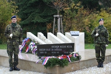 Oslavy Dne válečných veteránů ve Staré Boleslavi