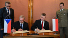 Ministr ve Varšavě 12