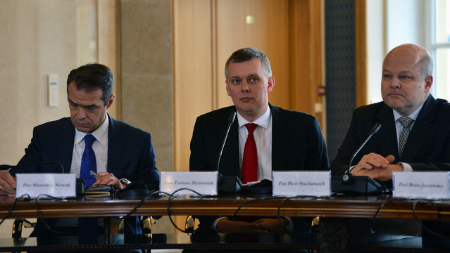 Ministr ve Varšavě 4