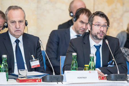 Ministři obrany a vnitra středoevropských zemí řešili migrační krizi