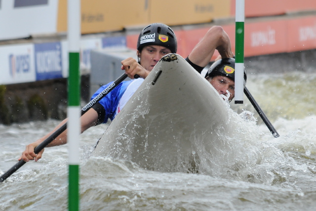 Debl Kašpar - Šindler byl na špičce soutěže první několik minut.