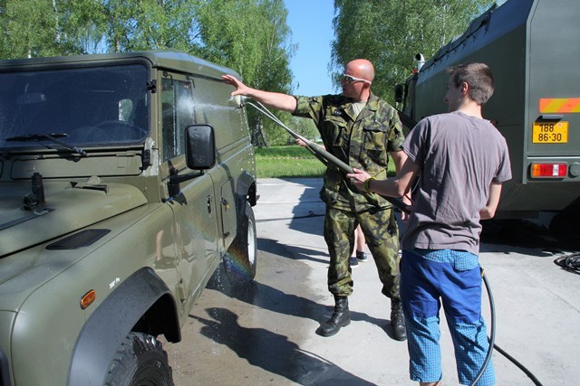 Dekontaminace vozidla