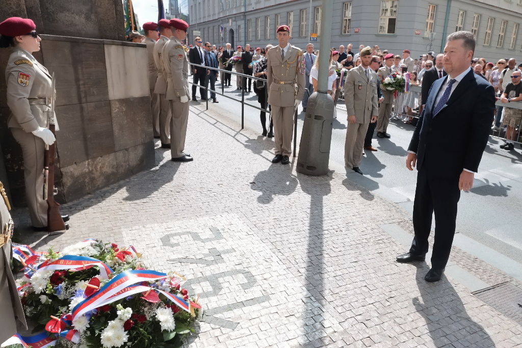 Česká republika si připomíná hrdinný boj parašutistů v kryptě pravoslavného kostela sv. Cyrila a Metoděje