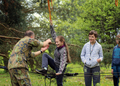 Děti musely přkonávat různé překážky