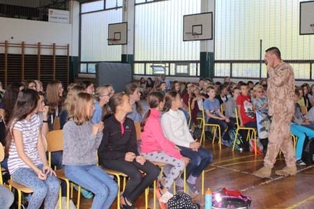 Desítky dětí našly svého válečného veterána