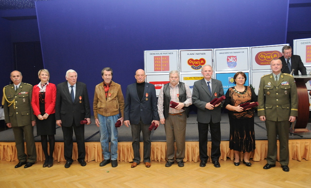 Držitelé pamětního odznaku ASC DUKLA -