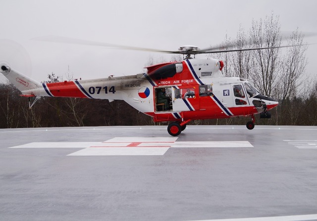 První přistání na novém heliportu