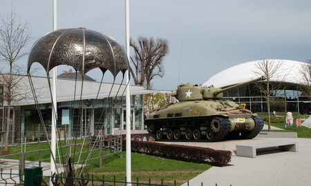 Nové poznatky, které si přivážejí čeští historici z francouzských muzeí