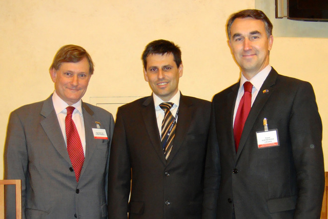 Zleva: Hugh Bayley, Michael Hrbata a Petras Austrevicius