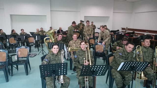 Britská armáda zapojila do svých aktivit české vojenské hudebníky (1)