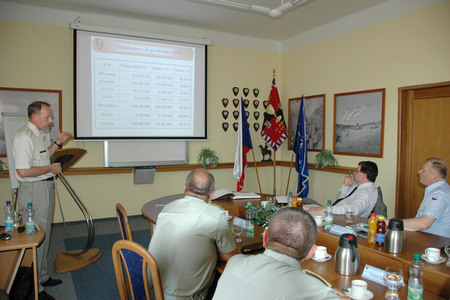 Brífink velitele sil podpory, generála Kociána