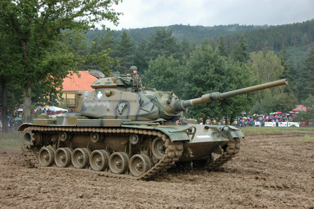 M60