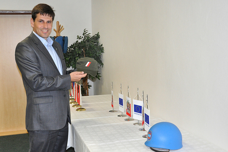 Nesmírně si vážím válečných veteránů, řekl Michael Hrbata