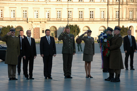 Ceremoniál položení věnce u hrobu Neznámého vojína 1