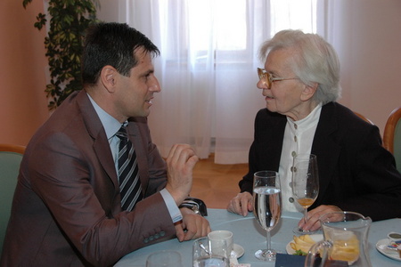 Náměstek ministra obrany pro personalistiku Michael Hrbata a Marie Tykalová