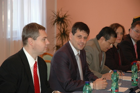 Českou stranu zastupoval Michael Hrbata