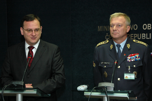 Petr Nečas a Vlastimil Picek