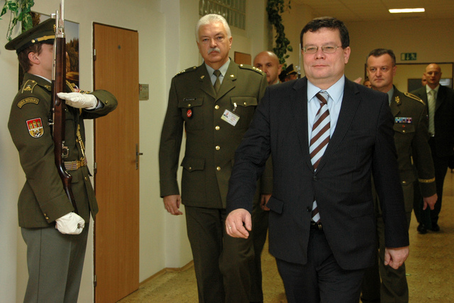 Na Posádkovém velitelství Praha