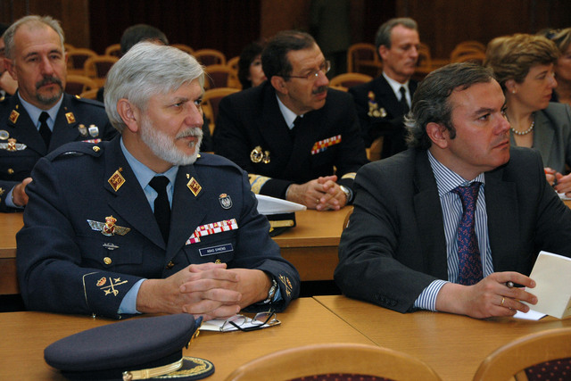 Z návštěvy posluchačů španělské Školy vysokých obranných studií