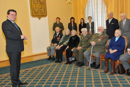 Předvánoční setkání s veterány (7)