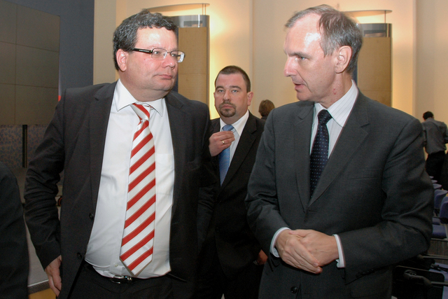 Oba ministři na Úřadu vlády