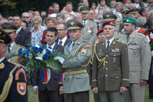 Delegace českého ministerstva obrany při pietním aktu v údolí smrti