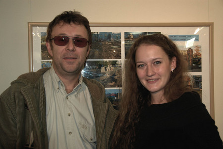 Autor Pavel Holý z VHÚ se setkal s architektkou Jekatěrinou, která instalovala pomník na místě 