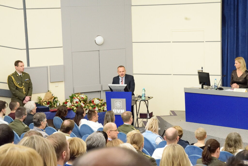 První náměstek ministryně obrany František Šulc při projevu