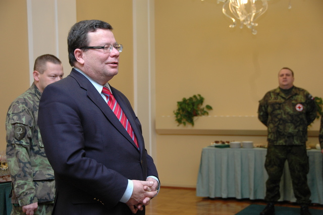 Z přijetí na ministerstvu obrany 4
