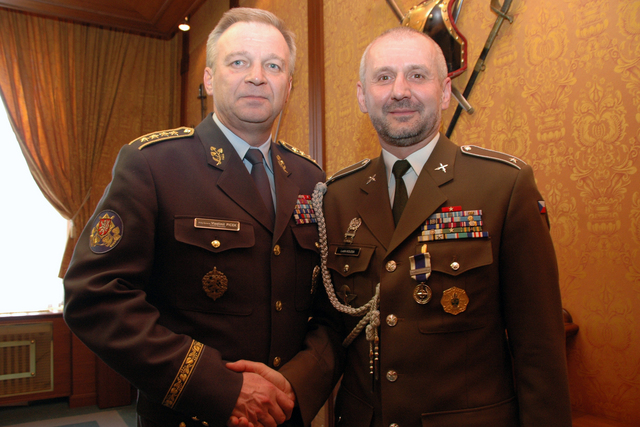 S náčelníkem GŠ AČR armádním generálem Vlastimilem Pickem