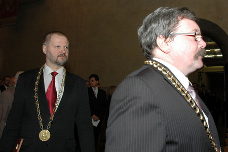 Rektor UK Václav Hampl